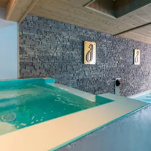 https://logis-alphotel.hotels-rhonealpes.com